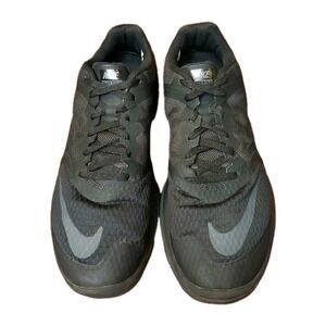 NIKE FS Lite Run Women's Size 10 Black SWOOSH 684667-010 Running Shoes #1303